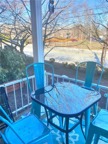 43 Bullocks Point Avenue 4A, East Providence, RI 02915