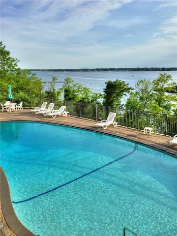 43 Bullocks Point Avenue 4A, East Providence, RI 02915