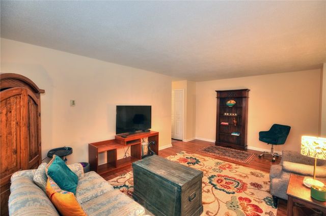 43 Bullocks Point Avenue 4A, East Providence, RI 02915