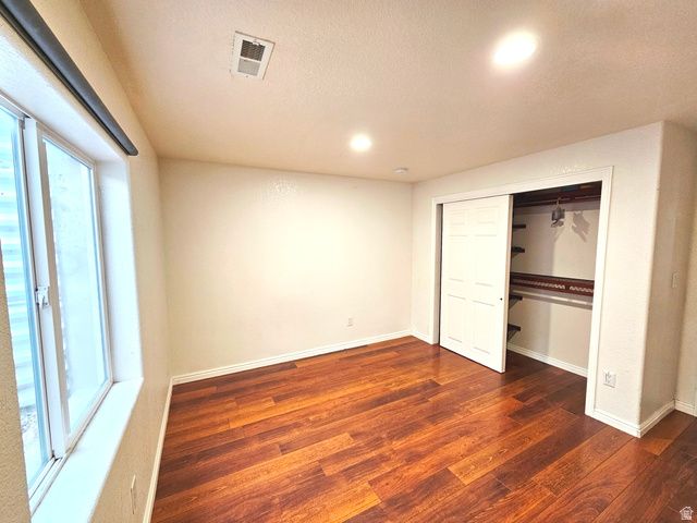 6516 S APPLE CREEK CT, Salt Lake City, UT 84118