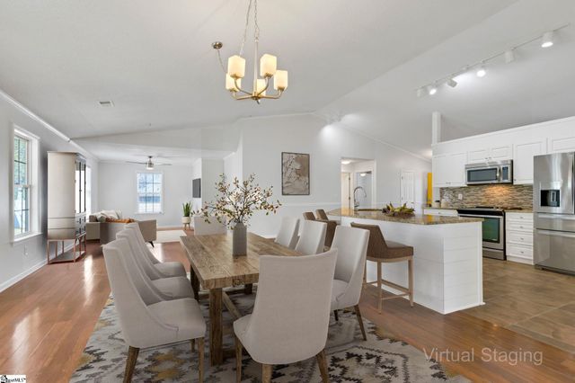 15 Waterthrush Way, Simpsonville, SC 29680