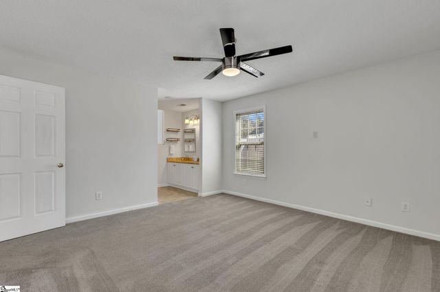 15 Waterthrush Way, Simpsonville, SC 29680