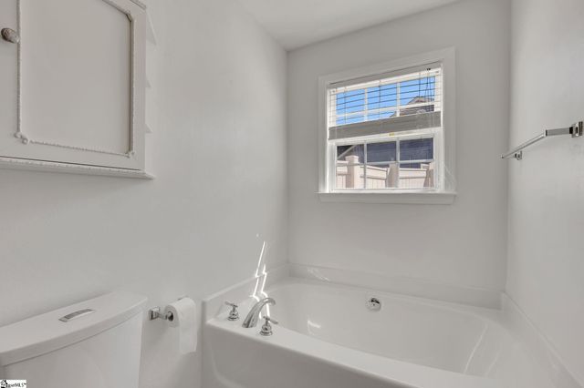 15 Waterthrush Way, Simpsonville, SC 29680