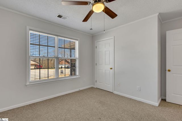 15 Waterthrush Way, Simpsonville, SC 29680