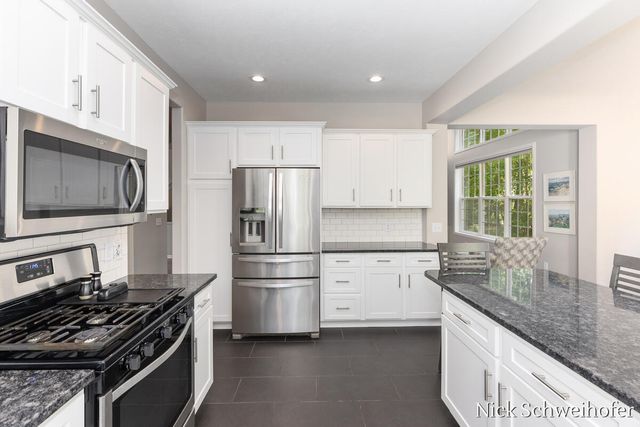 11220 Oak Grove Road, Grand Haven Twp, MI 49417