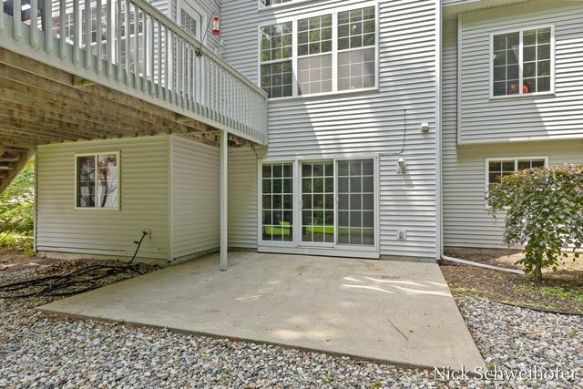 11220 Oak Grove Road, Grand Haven Twp, MI 49417