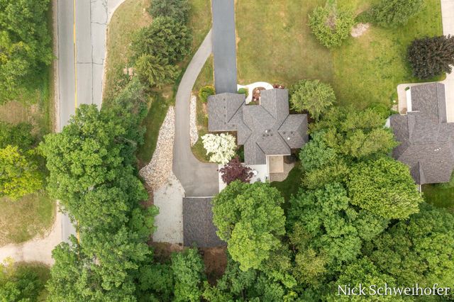 11220 Oak Grove Road, Grand Haven Twp, MI 49417