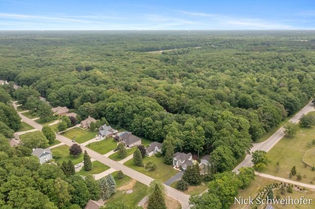 11220 Oak Grove Road, Grand Haven Twp, MI 49417
