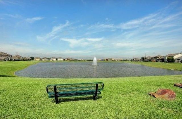 311 Lake Line Drive, Alvin, TX 77511