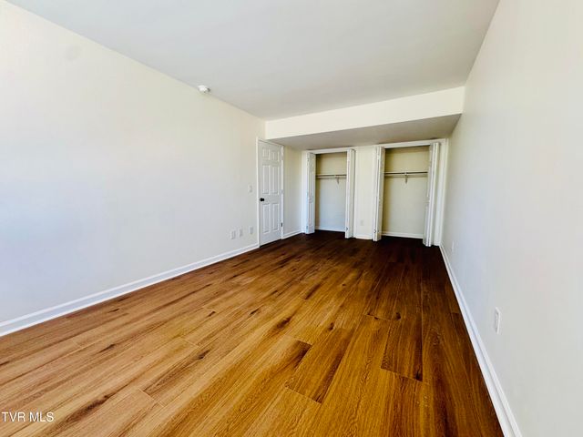 2 Rovan Circle, Johnson City, TN 37601