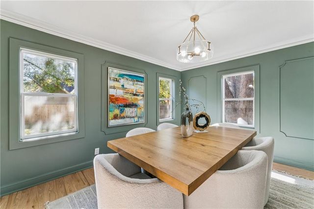 209 E 72nd Terrace, Kansas City, MO 64114