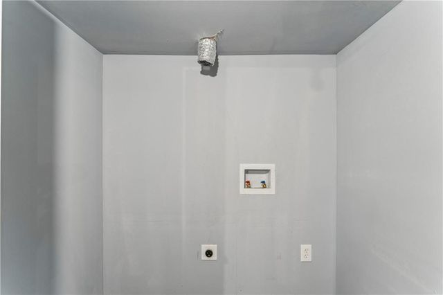 209 E 72nd Terrace, Kansas City, MO 64114