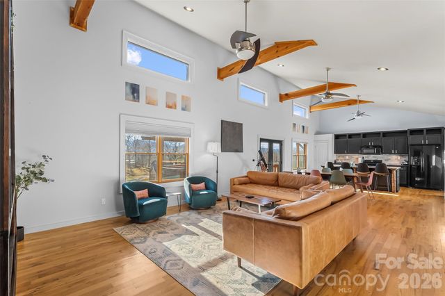 1389 Newfound Road, Canton, NC 28716