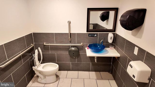 13 BUSTLETON PIKE, Feasterville Trevose, PA 19053