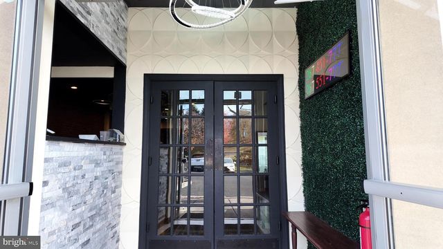 13 BUSTLETON PIKE, Feasterville Trevose, PA 19053