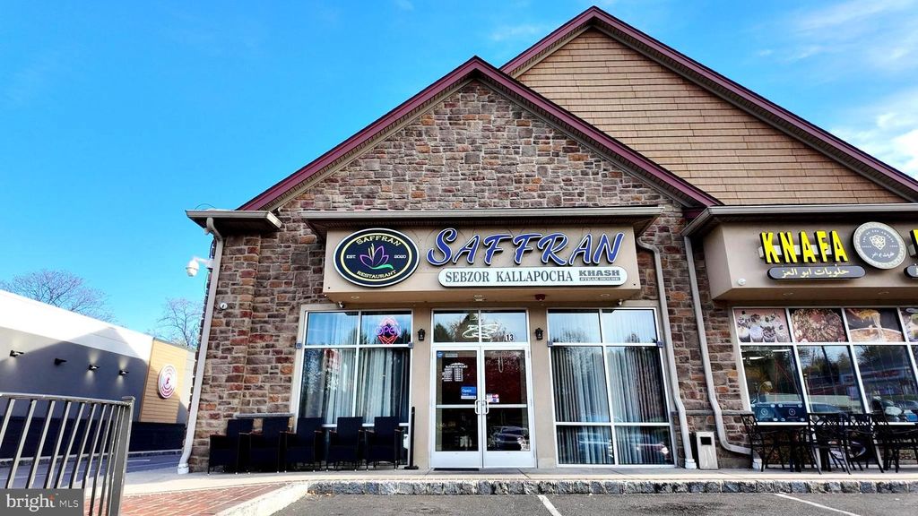 13 BUSTLETON PIKE, Feasterville Trevose, PA 19053