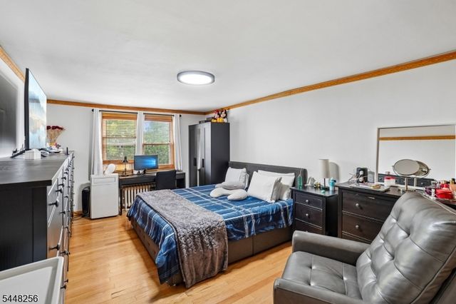 20 1st St, North Arlington Boro, NJ 07031