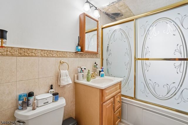 20 1st St, North Arlington Boro, NJ 07031