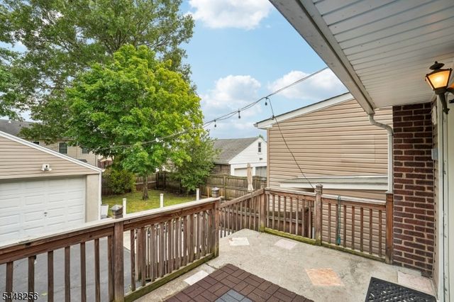 20 1st St, North Arlington Boro, NJ 07031