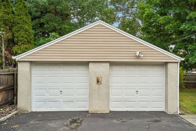 20 1st St, North Arlington Boro, NJ 07031