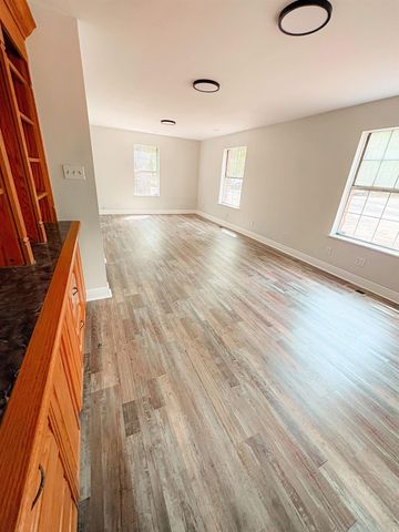 331 Holly Ln., Austin, AR 72007