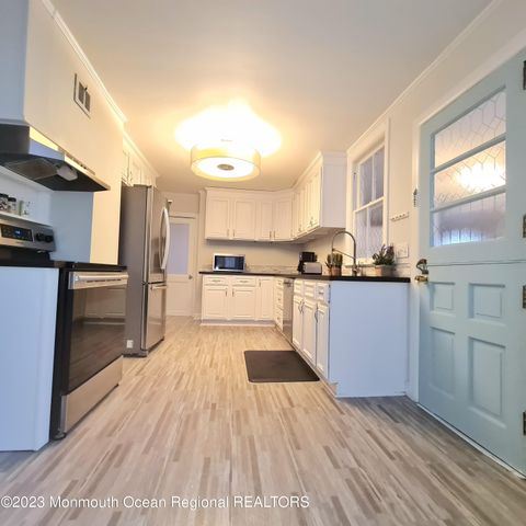 203 Bridge Avenue Front, Point Pleasant, NJ 08742