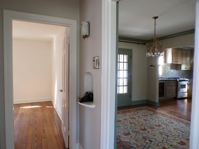 527 S GOODLETT ST, Memphis, TN 38117