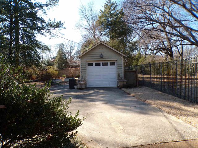 527 S GOODLETT ST, Memphis, TN 38117