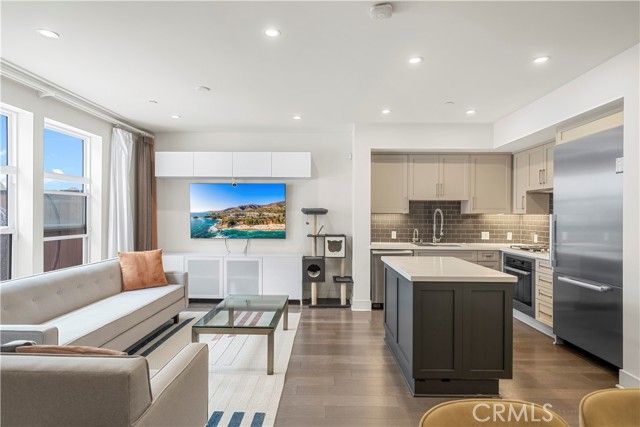 820 Mission 106, South Pasadena, CA 91030