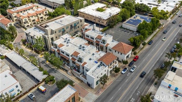 820 Mission 106, South Pasadena, CA 91030