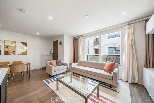 820 Mission 106, South Pasadena, CA 91030