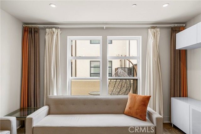 820 Mission 106, South Pasadena, CA 91030