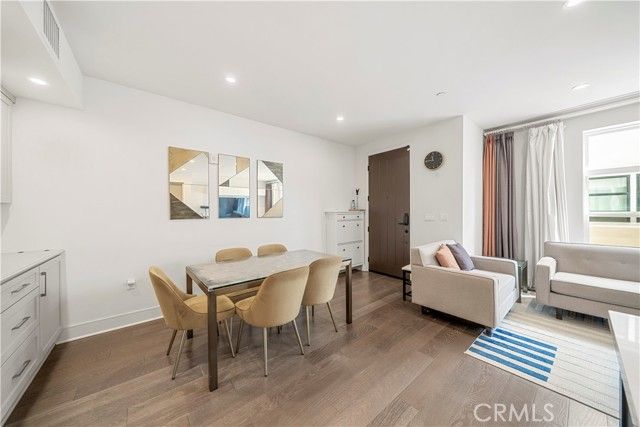 820 Mission 106, South Pasadena, CA 91030