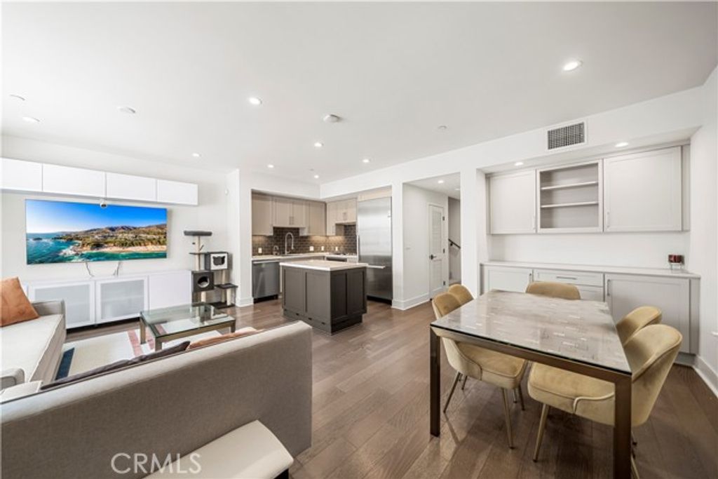 820 Mission 106, South Pasadena, CA 91030