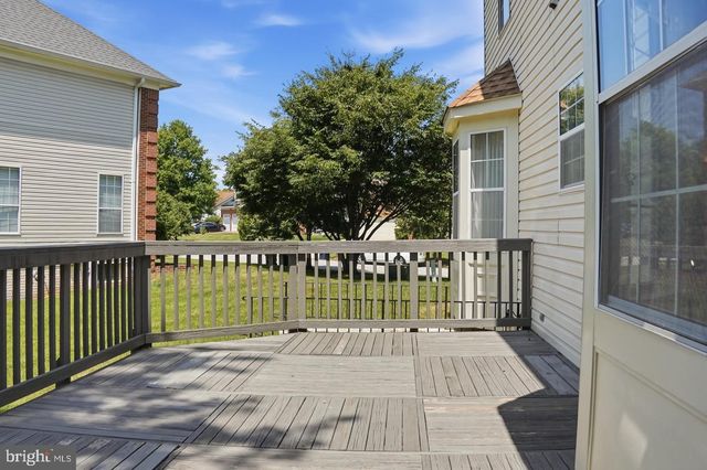 5704 ALLWOOD CT, Lanham, MD 20706