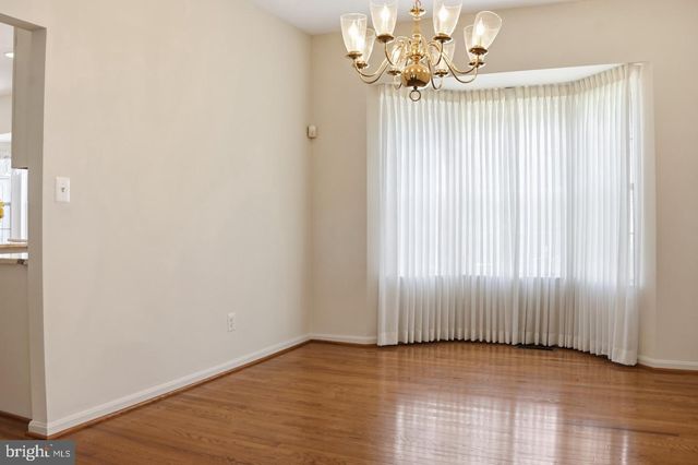 5704 ALLWOOD CT, Lanham, MD 20706
