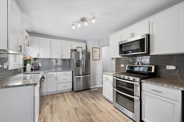 3124 Madison Street, Bellwood, IL 60104