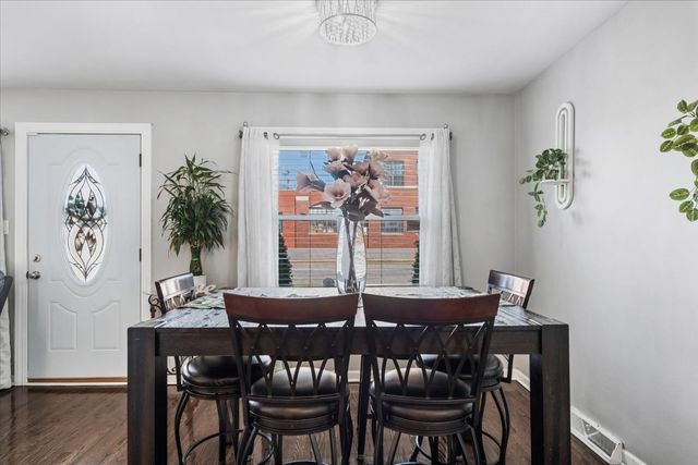 3124 Madison Street, Bellwood, IL 60104