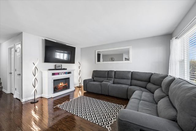 3124 Madison Street, Bellwood, IL 60104