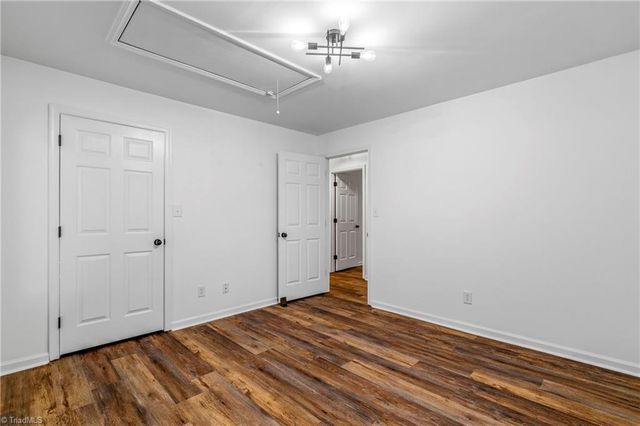 116 Cloister Oaks Circle, Winston-salem, NC 27127