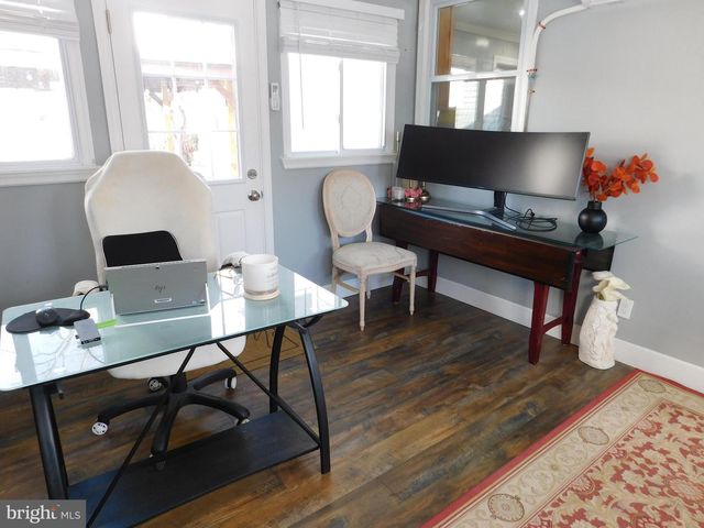 6421 INWOOD DR, Springfield, VA 22150