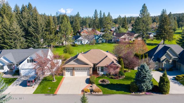5247 W Broken Tee RD, Rathdrum, ID 83858