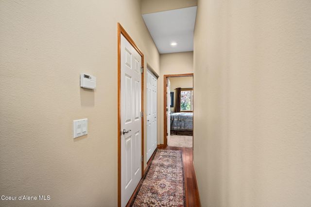 5247 W Broken Tee RD, Rathdrum, ID 83858