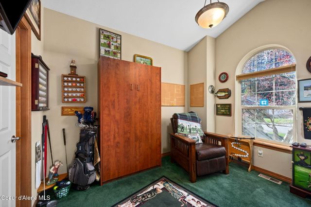 5247 W Broken Tee RD, Rathdrum, ID 83858