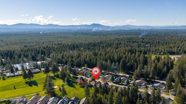 5247 W Broken Tee RD, Rathdrum, ID 83858