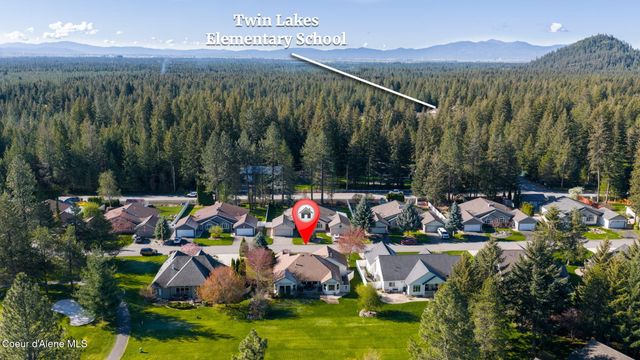 5247 W Broken Tee RD, Rathdrum, ID 83858