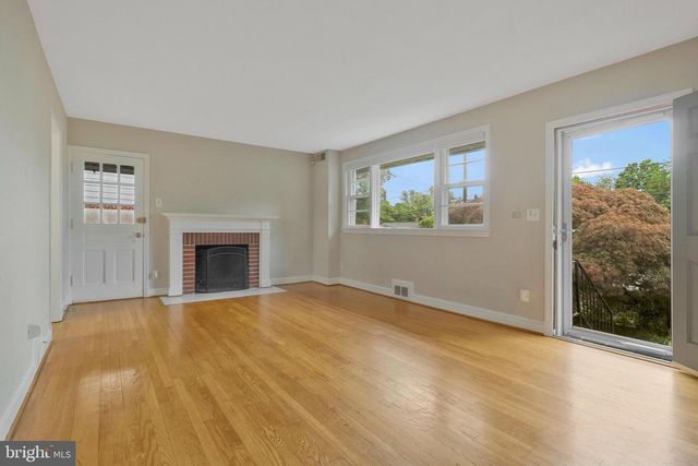 1907 ALBERTI DR, Silver Spring, MD 20902