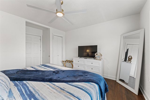 1901 Bayou Homes Drive, Galveston, TX 77551