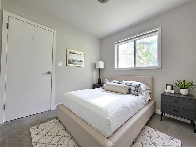 2313 Joppa Avenue, Zion, IL 60099