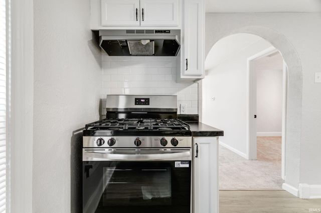 613 S 36th Street, South Bend, IN 46615